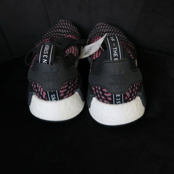 Adidas NMD R1 Women’s Size 7 - Black and Pink - Picture 6 of 7